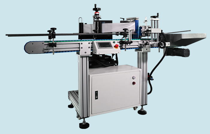 全自動貼標(biāo)機(jī)和不干膠平面貼標(biāo)機(jī)的優(yōu)缺點(diǎn)分別是什么？