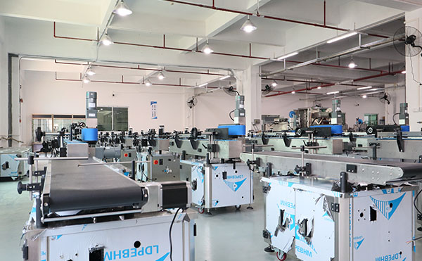 全自動分頁平面貼標(biāo)機(jī),分頁平面貼標(biāo)機(jī),全自動貼標(biāo)機(jī)