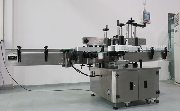 側(cè)面貼標(biāo)機(jī),貼標(biāo)機(jī)設(shè)備,全自動(dòng)貼標(biāo)機(jī)