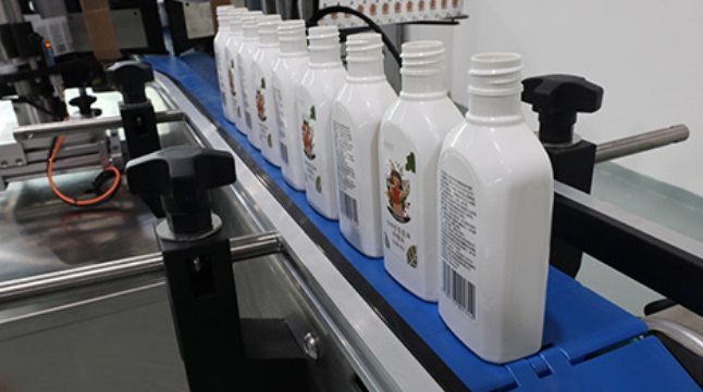 高速雙側(cè)面貼標(biāo)機(jī),貼標(biāo)機(jī),全自動(dòng)貼標(biāo)機(jī)生產(chǎn)廠家